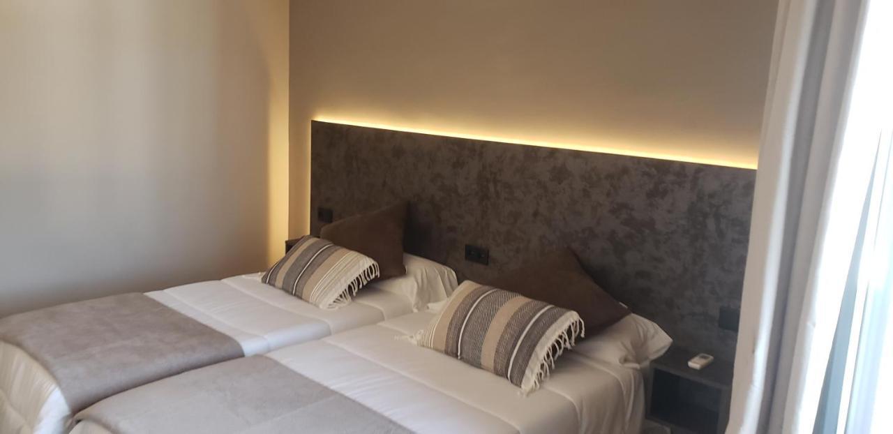 Hotel Balfagon Calanda Buitenkant foto